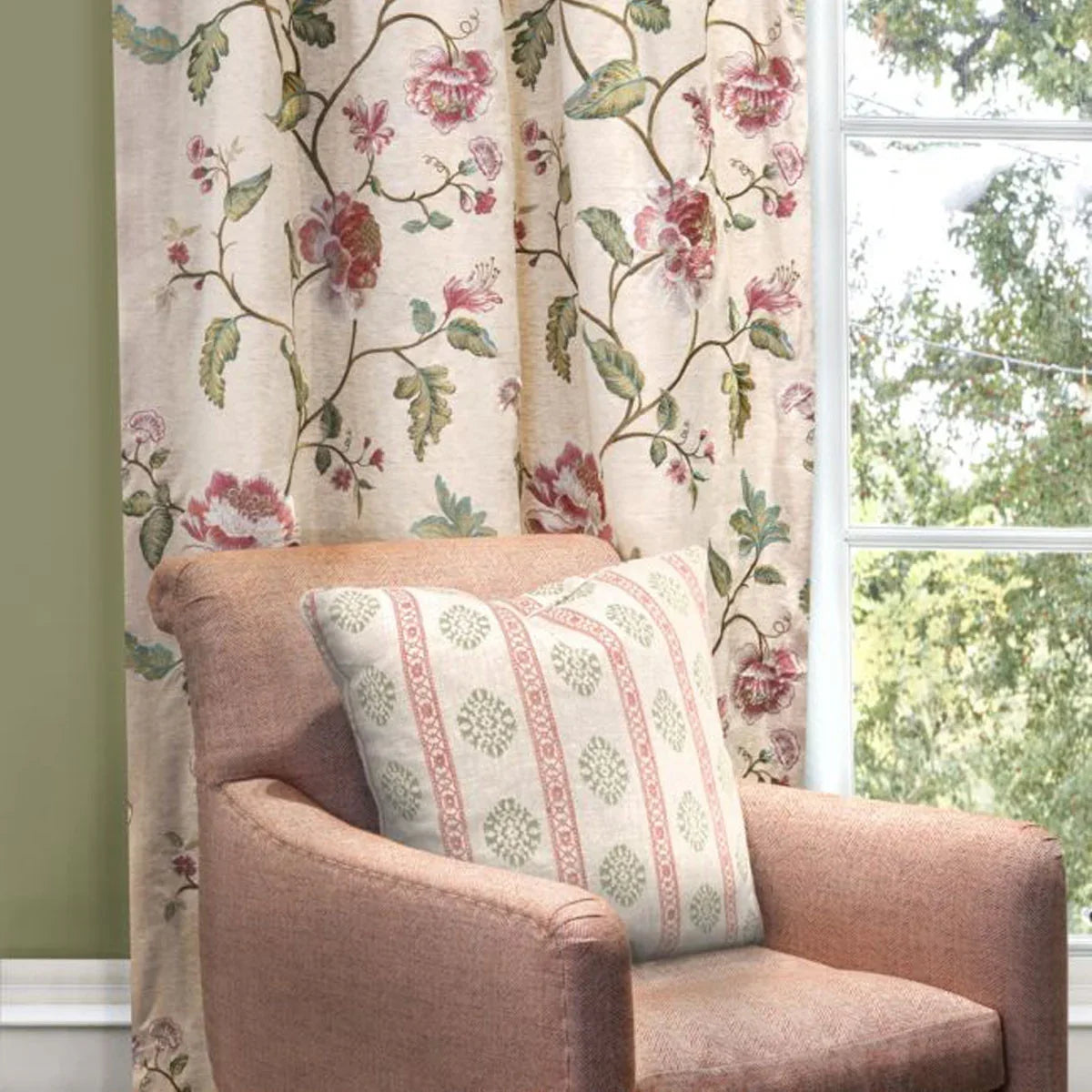 Lavenham Fabric - GP&J Baker