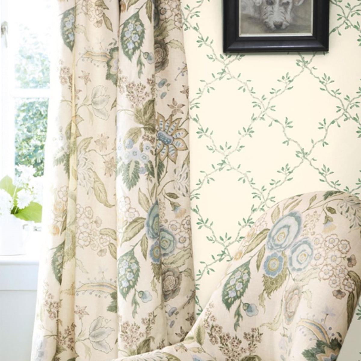 Colefax &amp; Fowler - Leaf Trellis Wallpaper