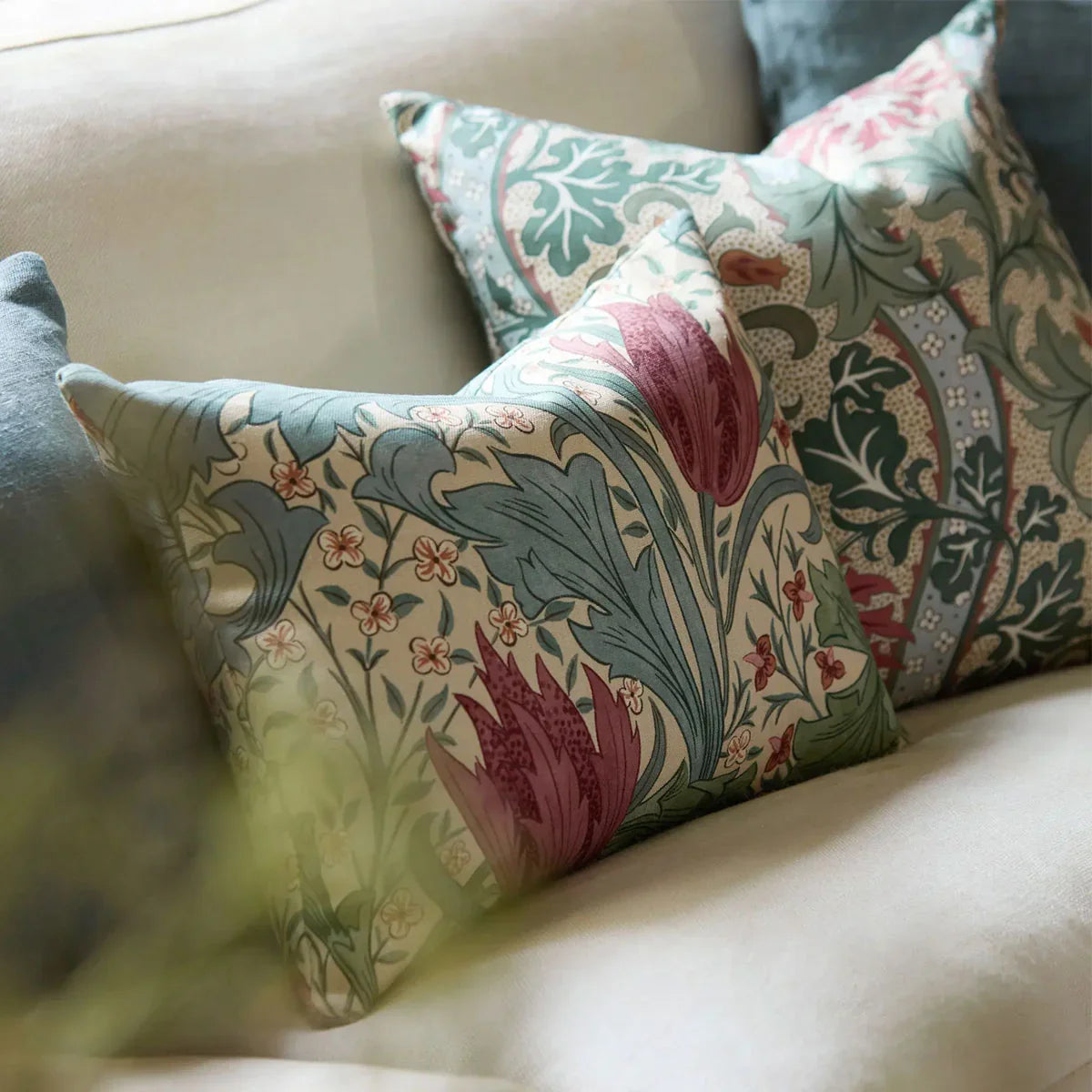 Lent Lily Fabric - Morris & Co - Courthouse Interiors