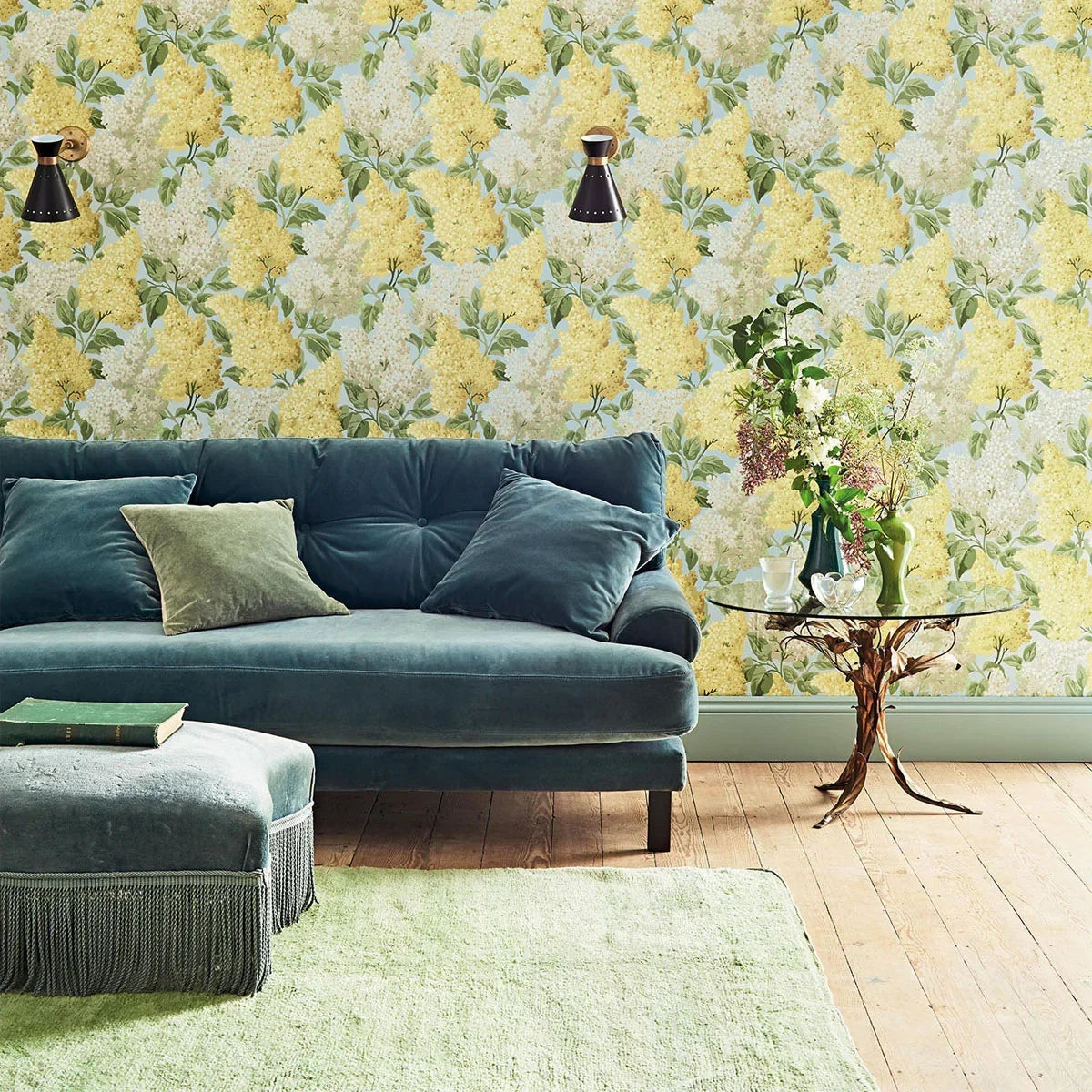 Lilac Wallpaper - Cole & Son