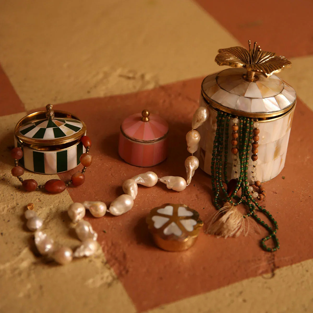 Circus Box Medium - Doing Goods