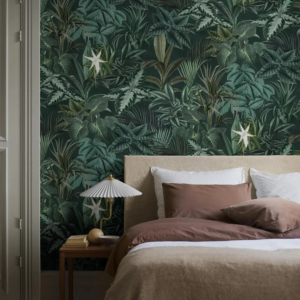 Madagascar Leaves Mural Wallpaper - Borastapeter