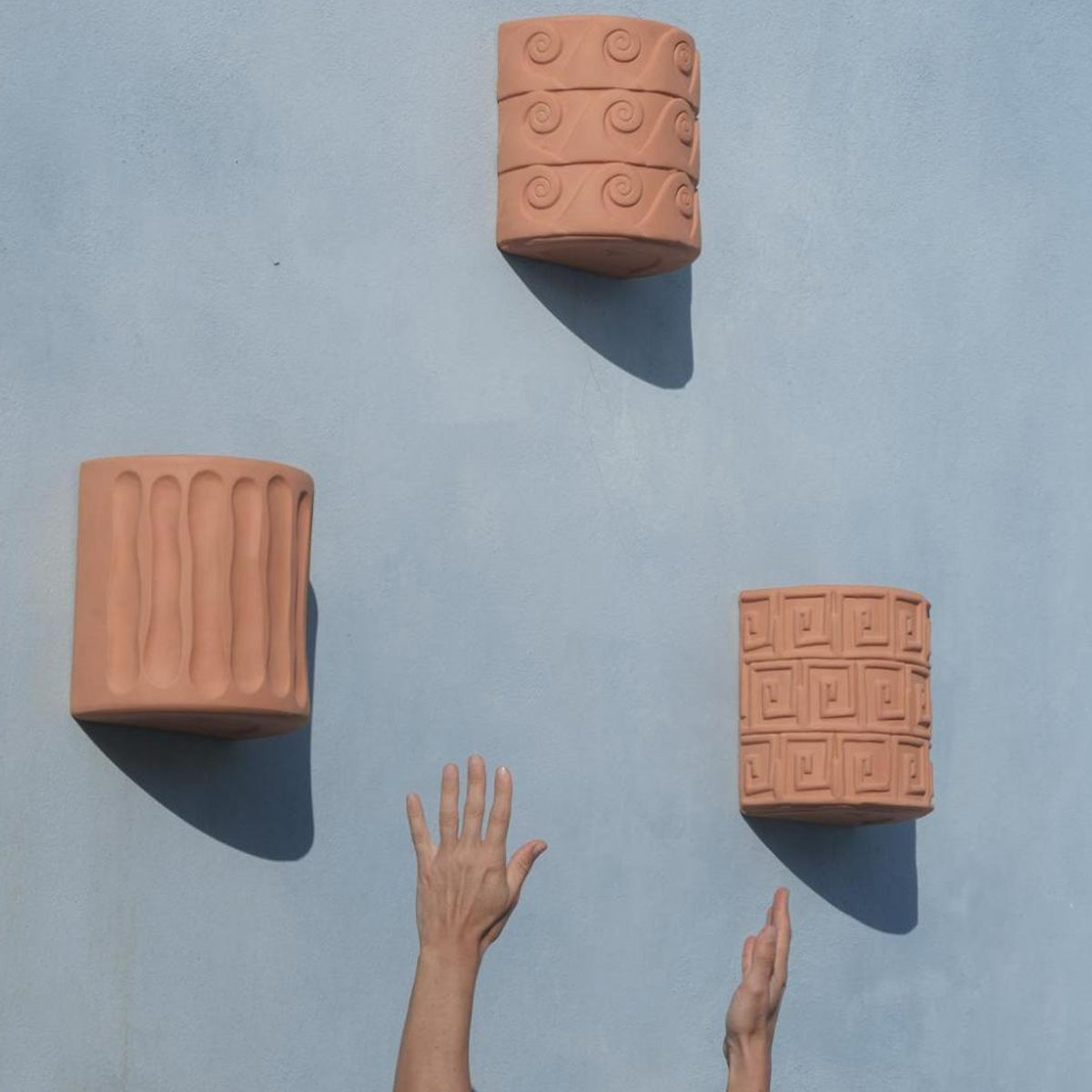 Magna Graecia Terracotta Wall Vase Onde - Seletti