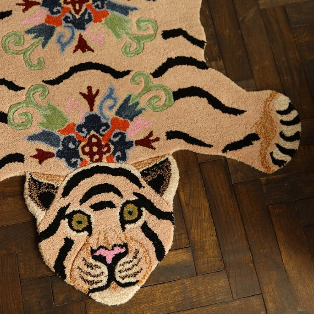 Mahee Majestic Tiger Rug Large - Doing Goods