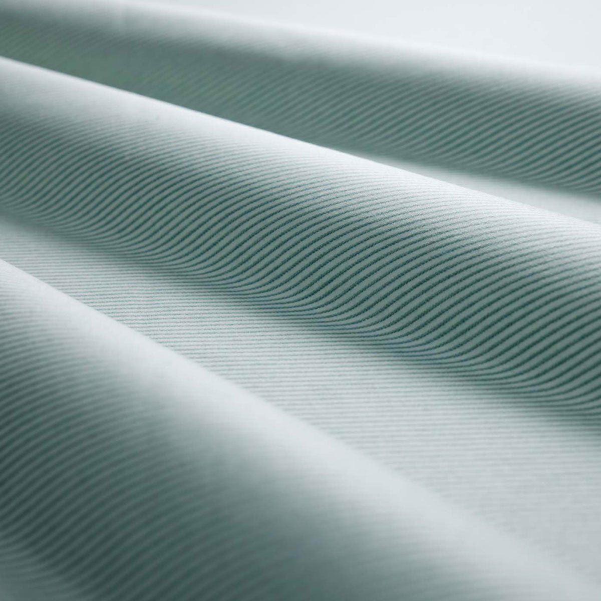 Sanderson Mayford Wool fabric – Mineral Blue (3)