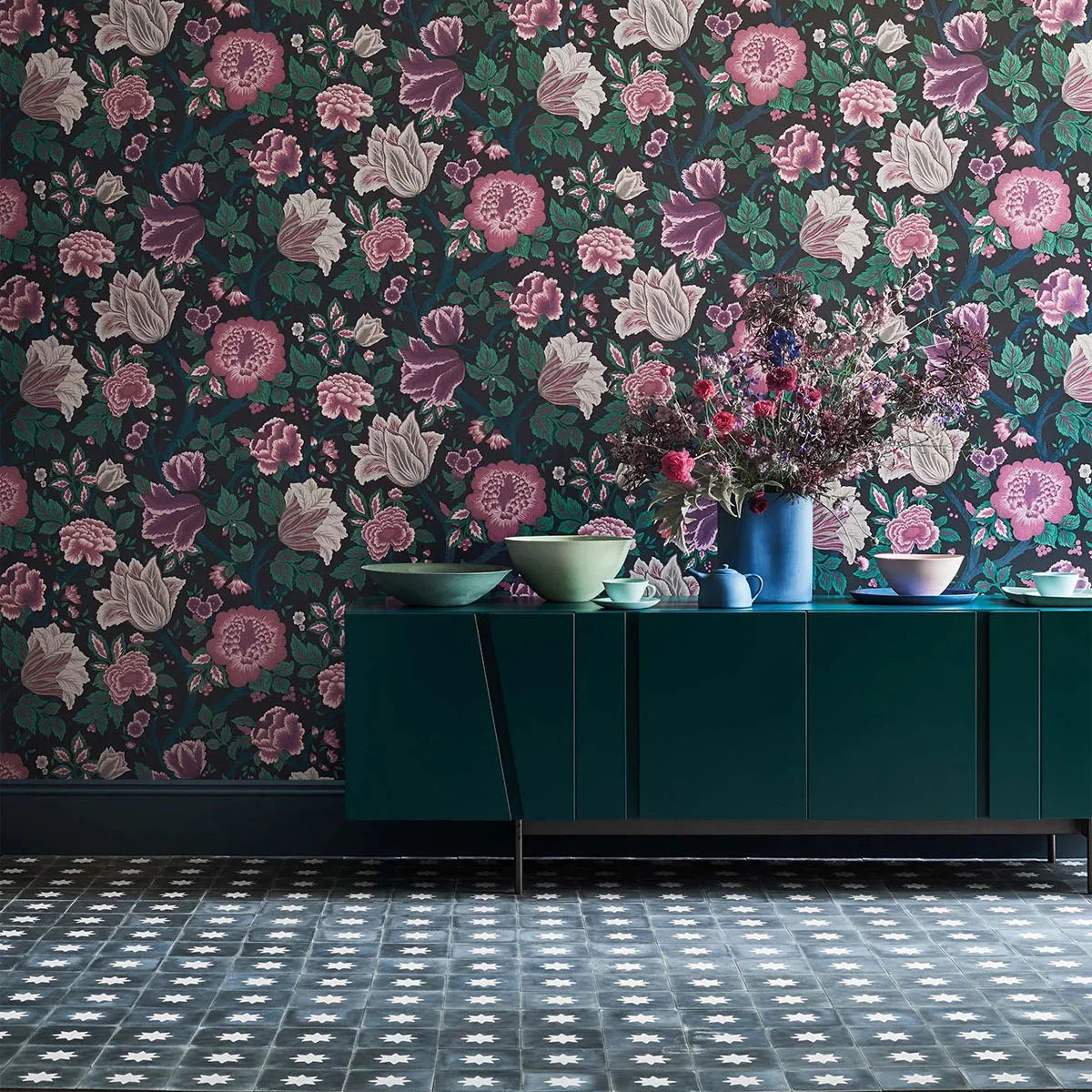 Midsummer Bloom Wallpaper - Cole & Son