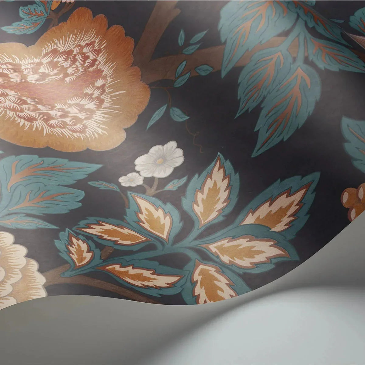 Midsummer Bloom Wallpaper - Cole & Son