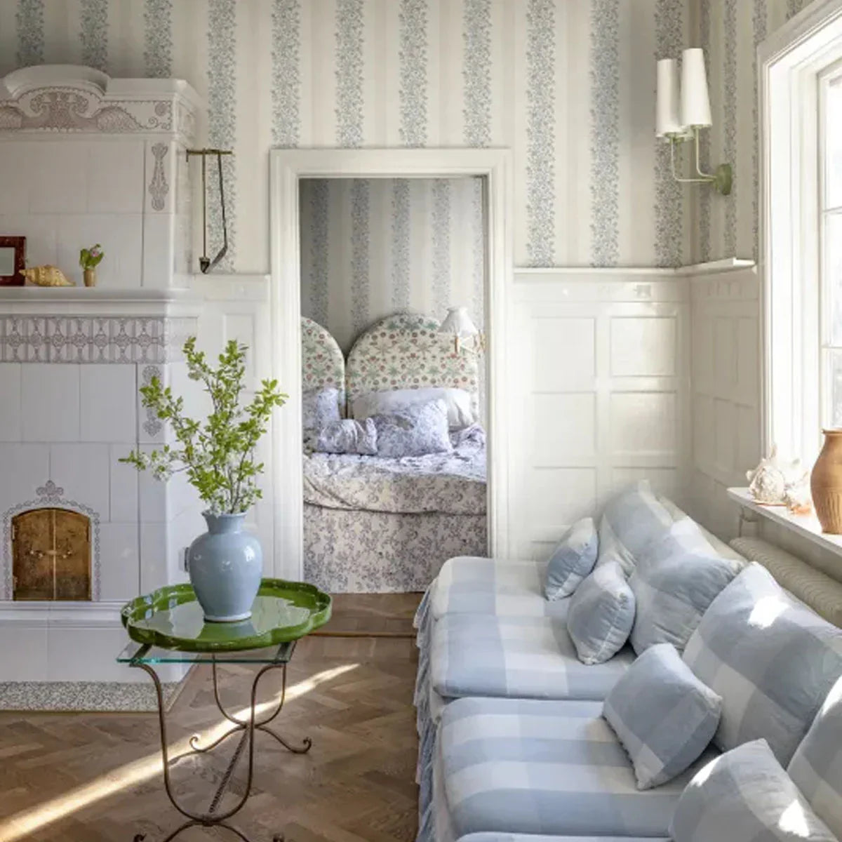 Natalie Wallpaper - Sandberg