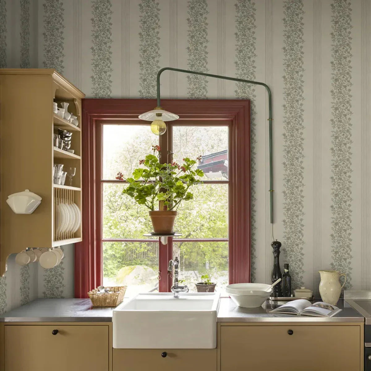 Natalie Wallpaper - Sandberg