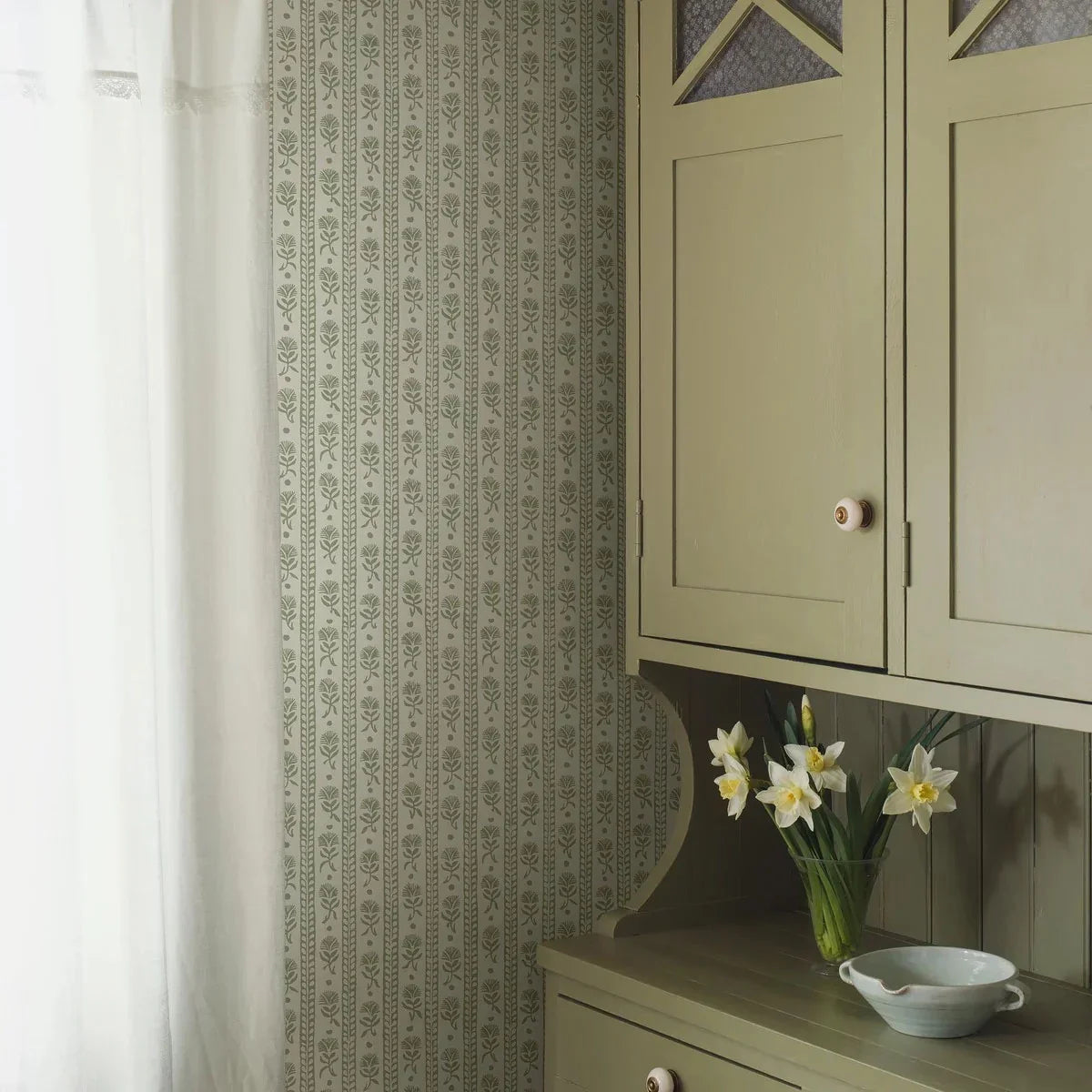 Nejlikerand Wallpaper - Borastapeter