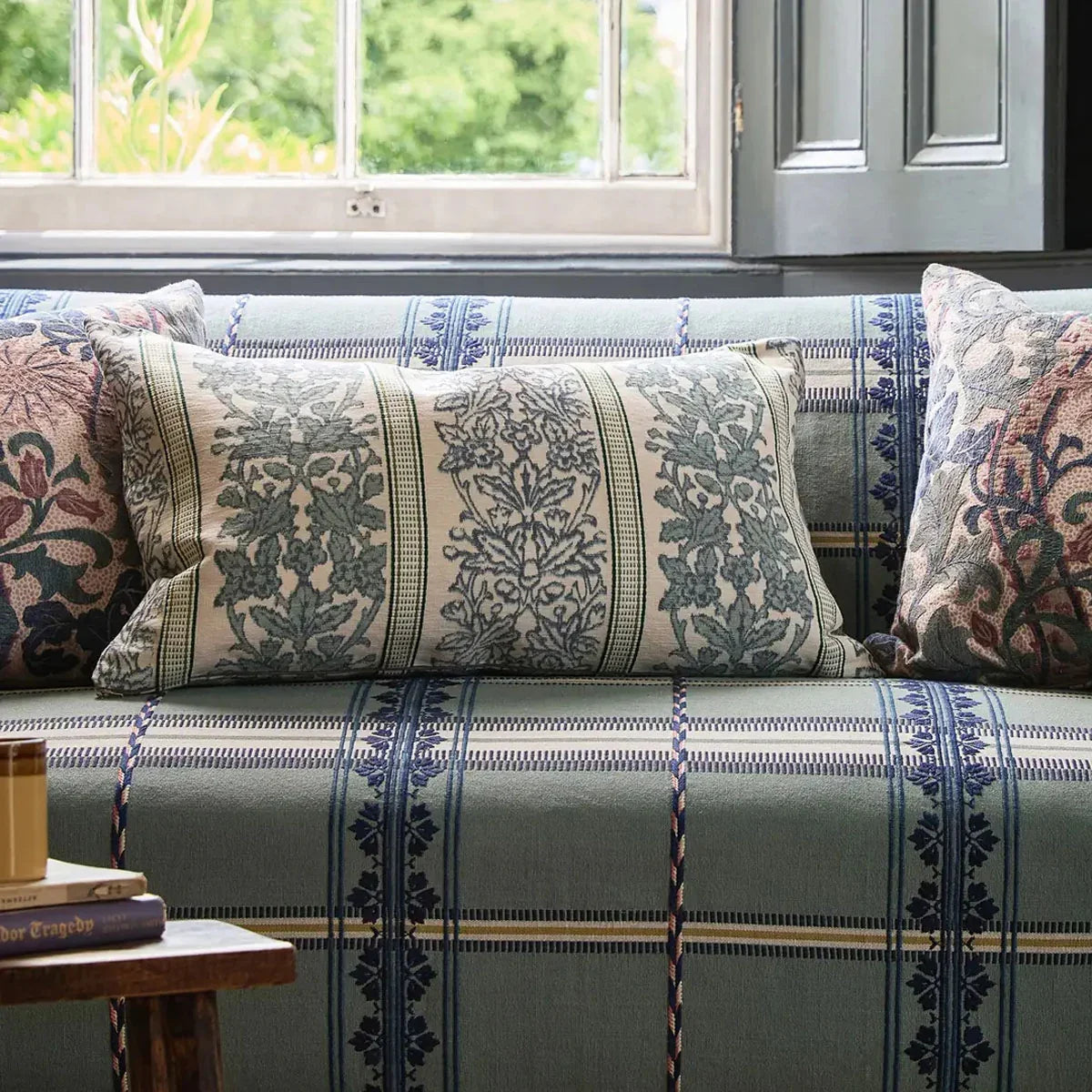 Oak & Blossom Weave Fabric - Morris & Co