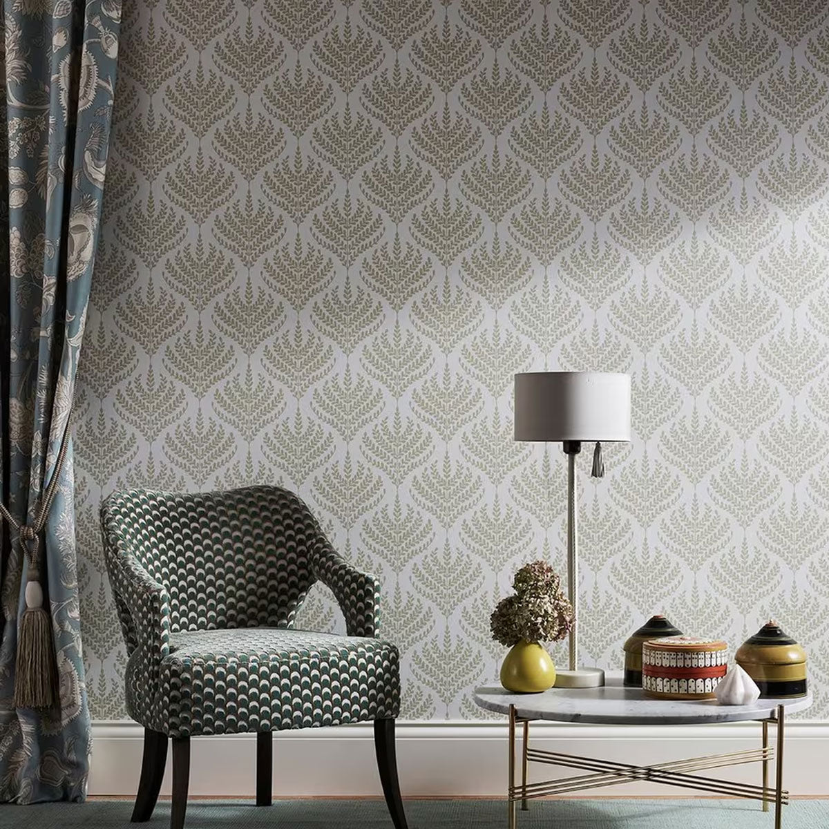 Paisley Fern Wallpaper - Liberty