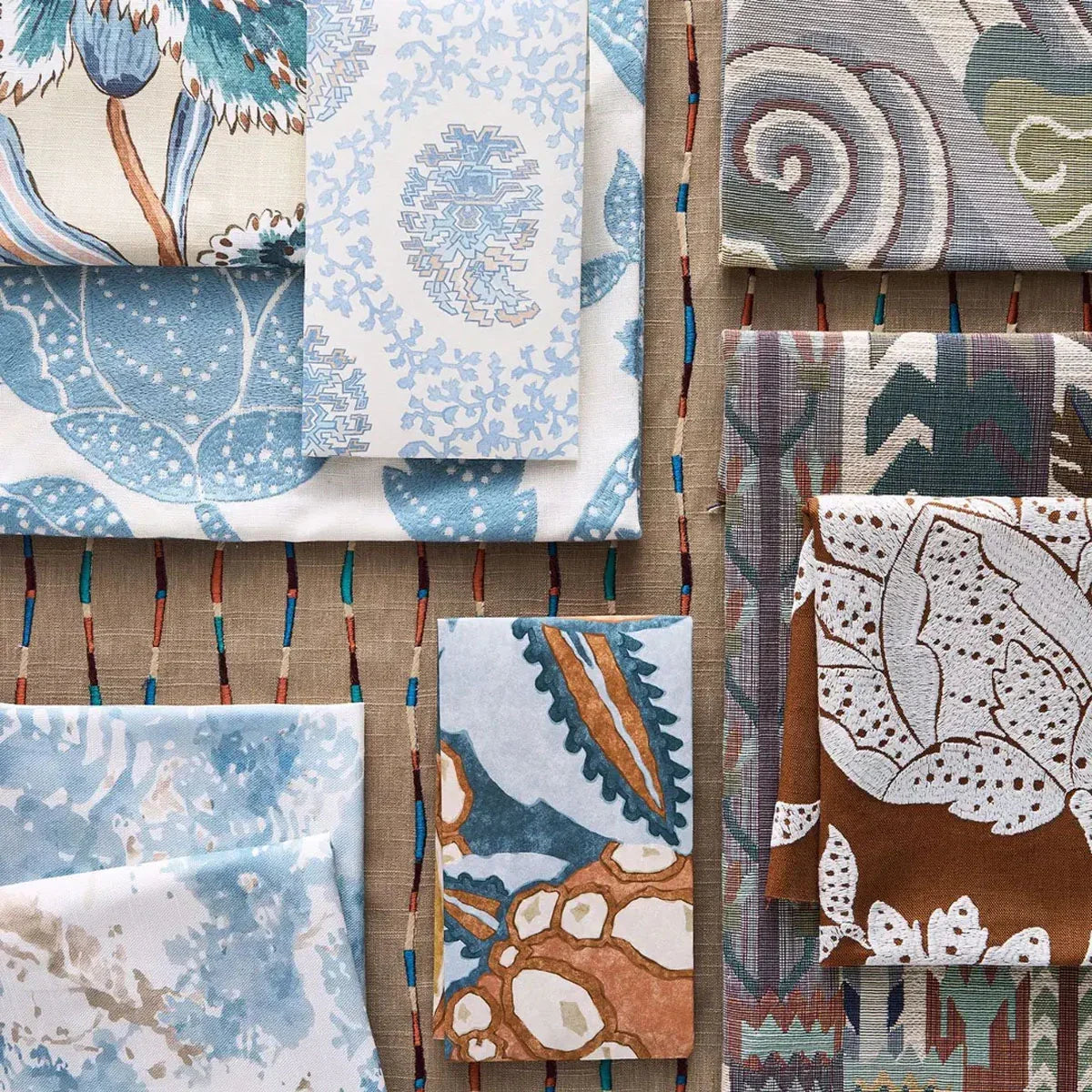 Paisley Wallpaper - Harlequin