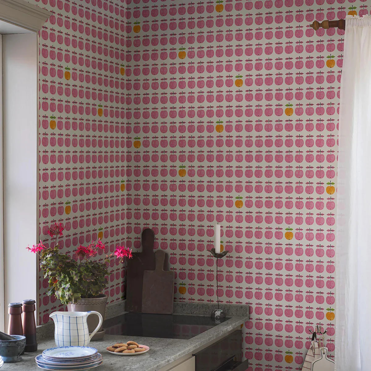 Pall Wallpaper - Borastapeter