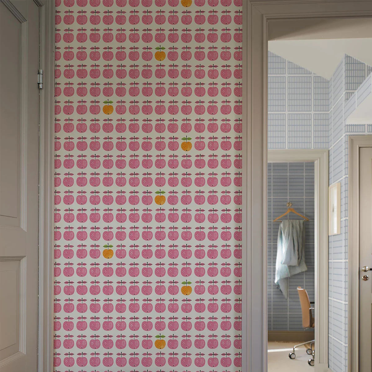Pall Wallpaper - Borastapeter