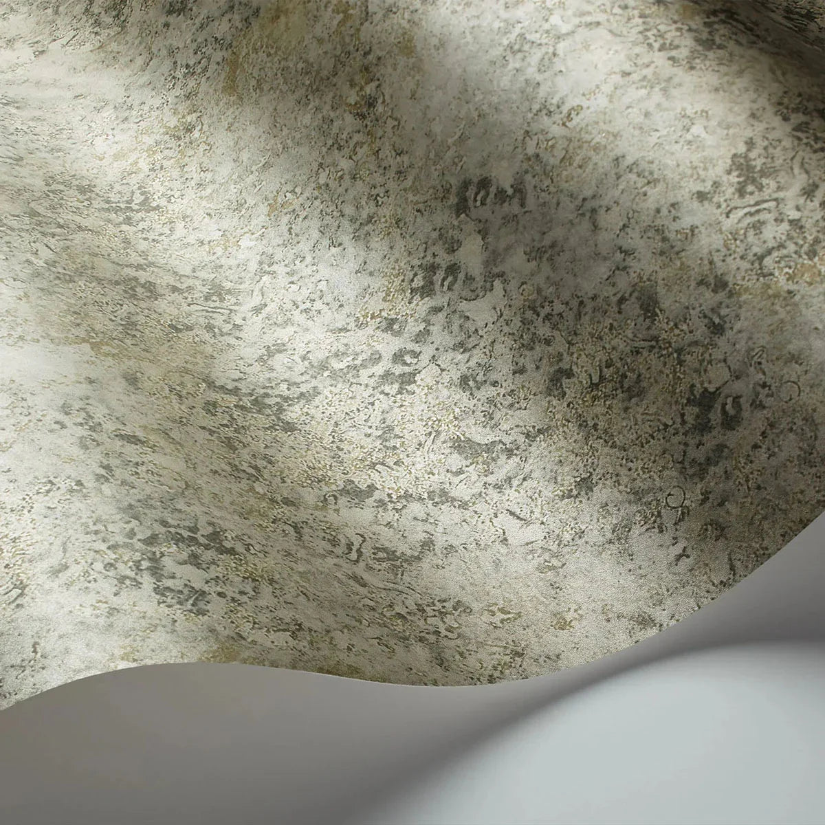 Patina Haze Wallpaper - Cole & Son