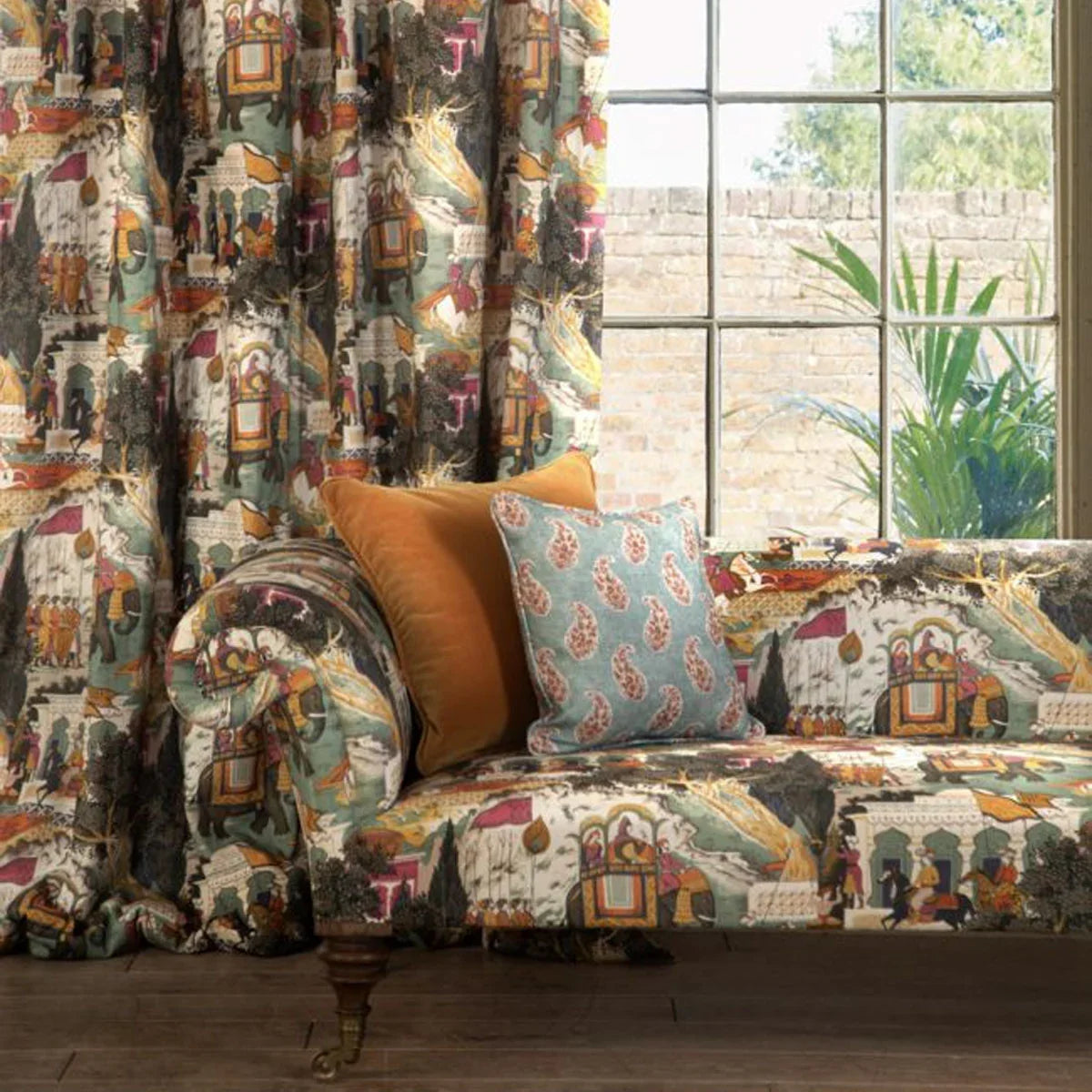 Patola Paisley Fabric - GP&J Baker