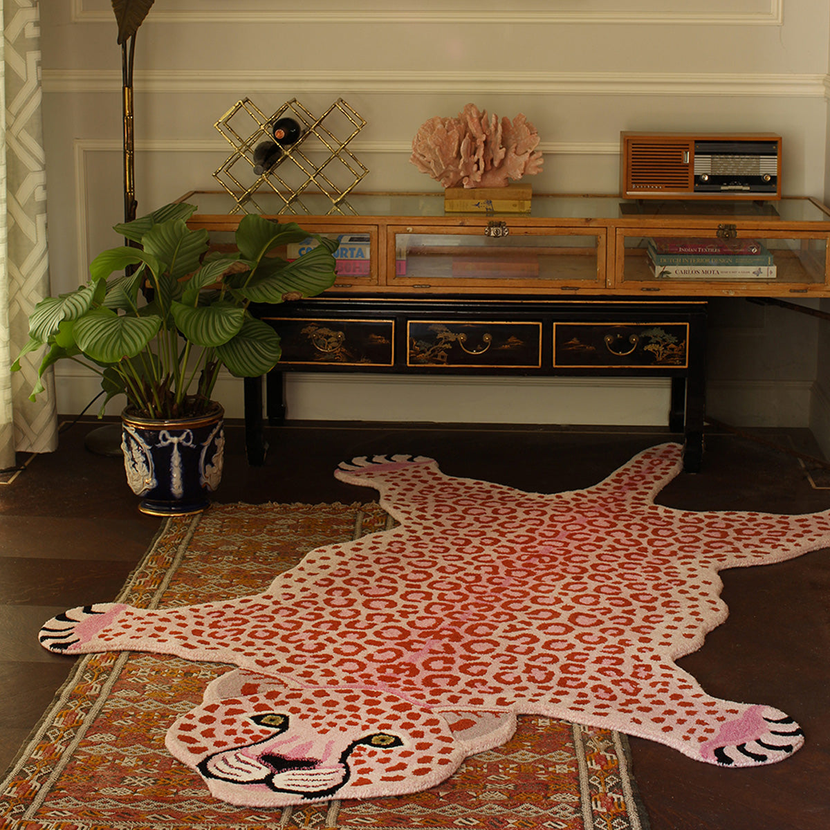 Pinky Leopard Rug XL - Doing Goods