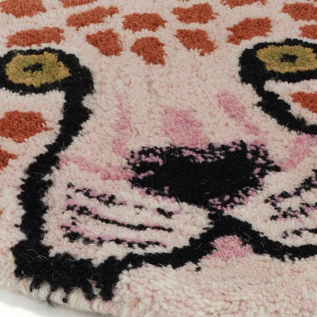 Small Head Rugs - Doing Goods