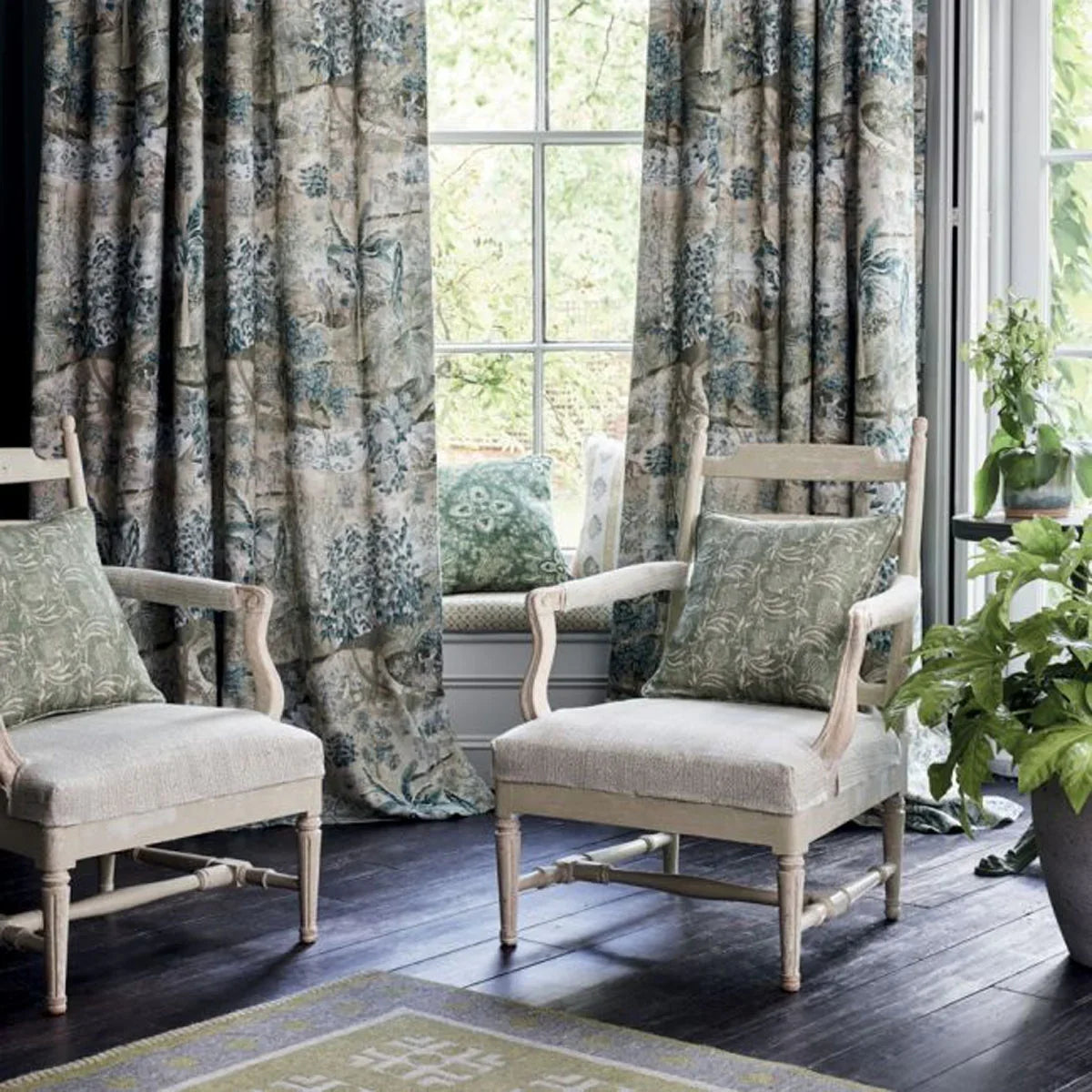 Pomegranate Fabric - GP&J Baker