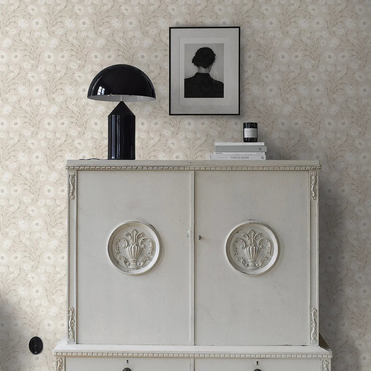 Poppy Flow Wallpaper - Borastapeter - Courthouse Interiors