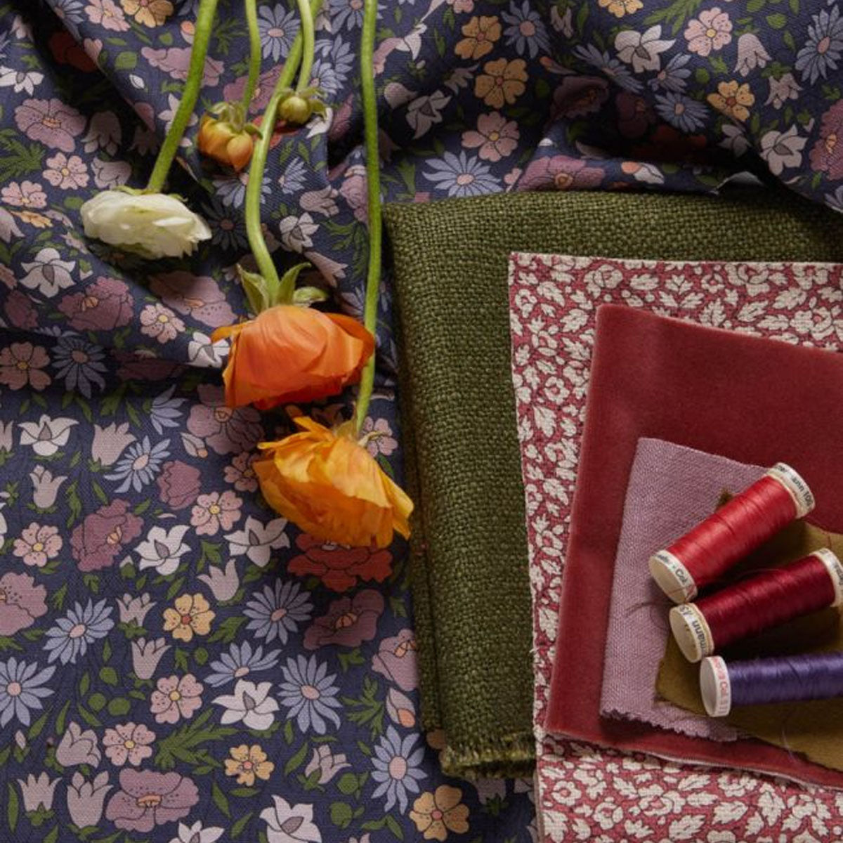 Poppy Meadowfield Fabric - Liberty