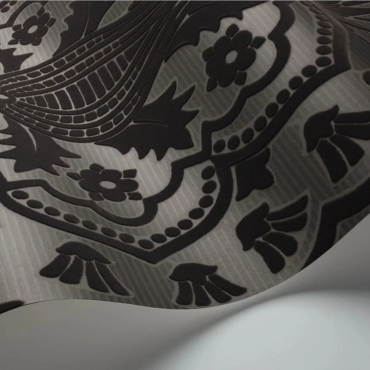 Pugin Palace Flock Wallpaper - Cole & Son