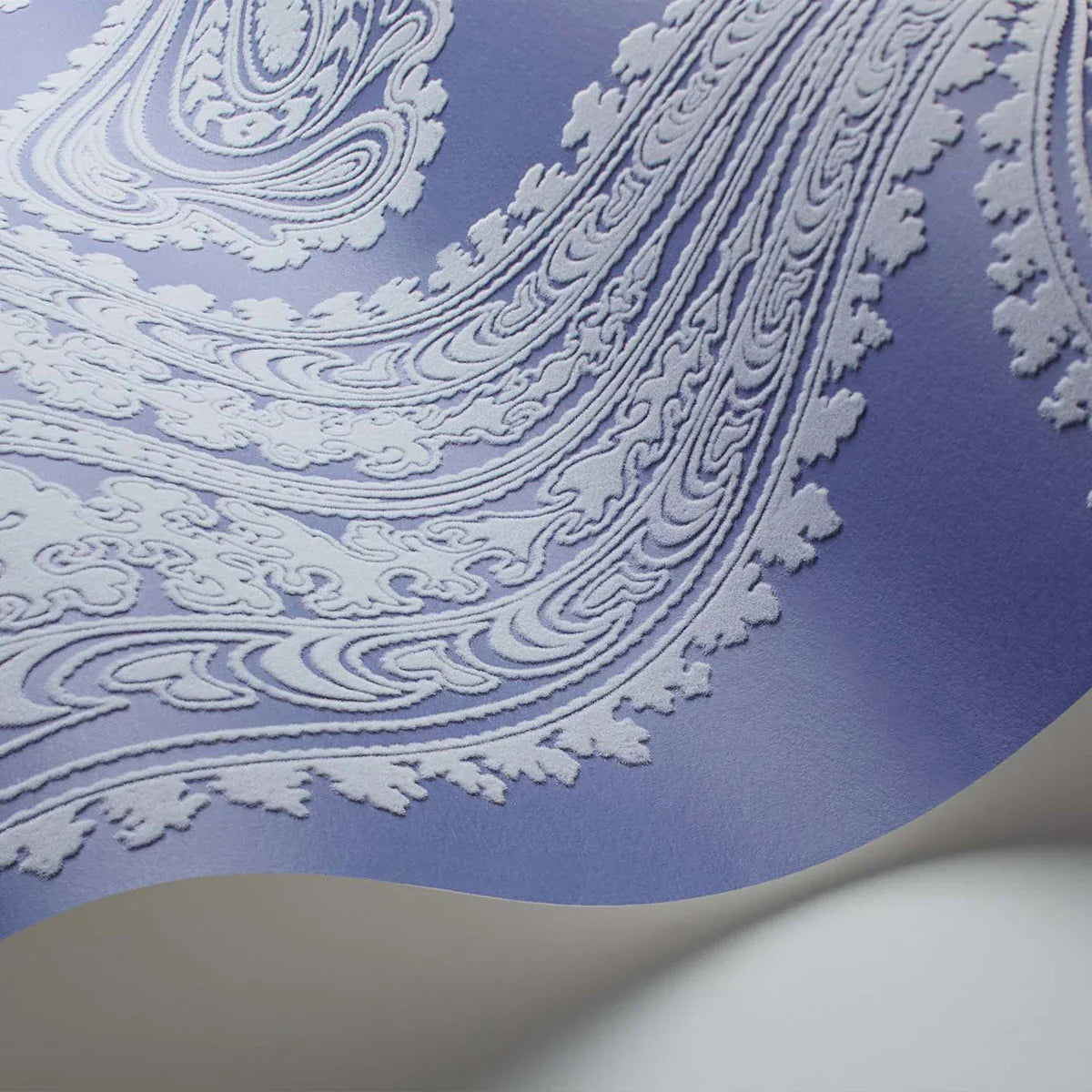 Rajapur Flock Wallpaper - Cole & Son
