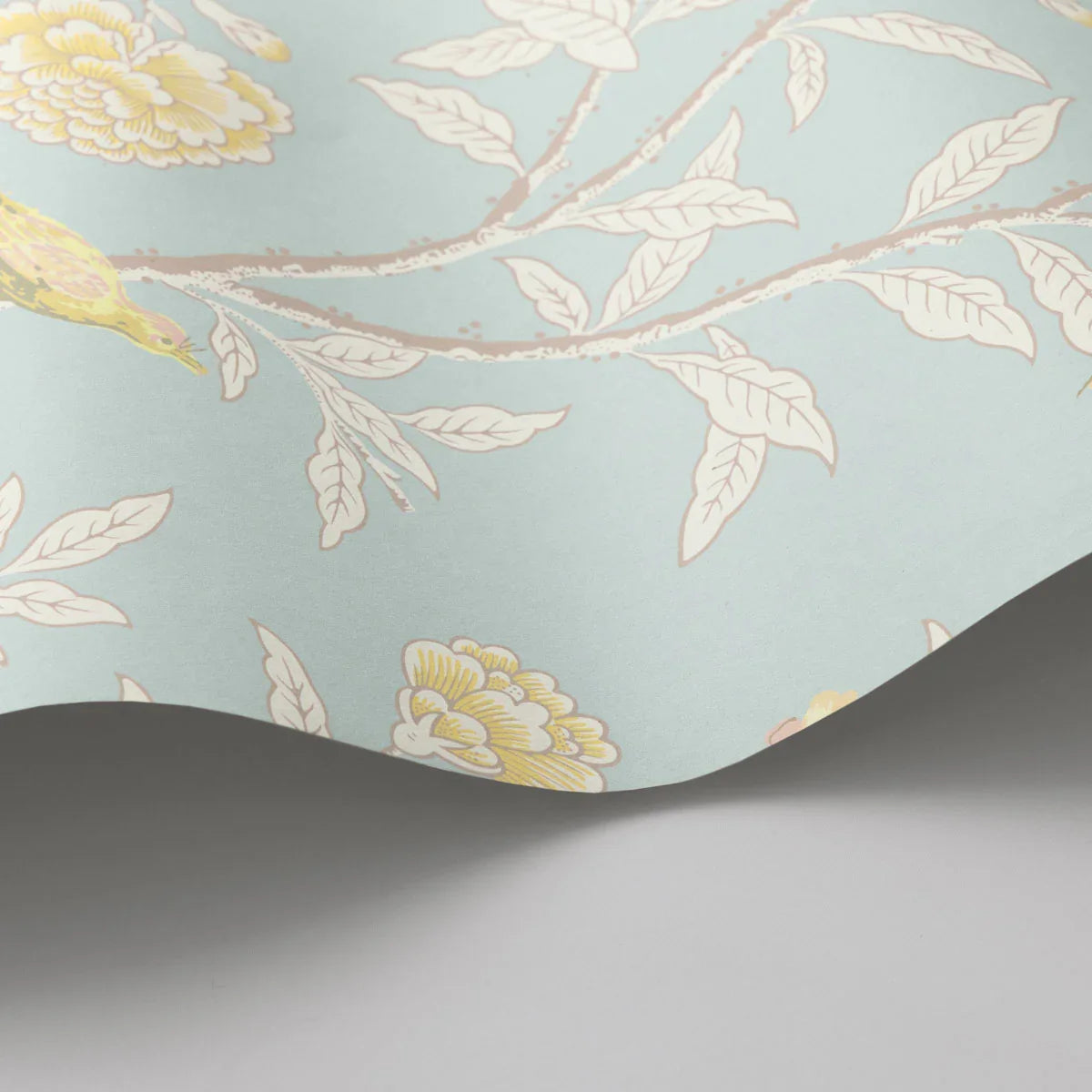 Roseberry with Birds Wallpaper - Cole & Son