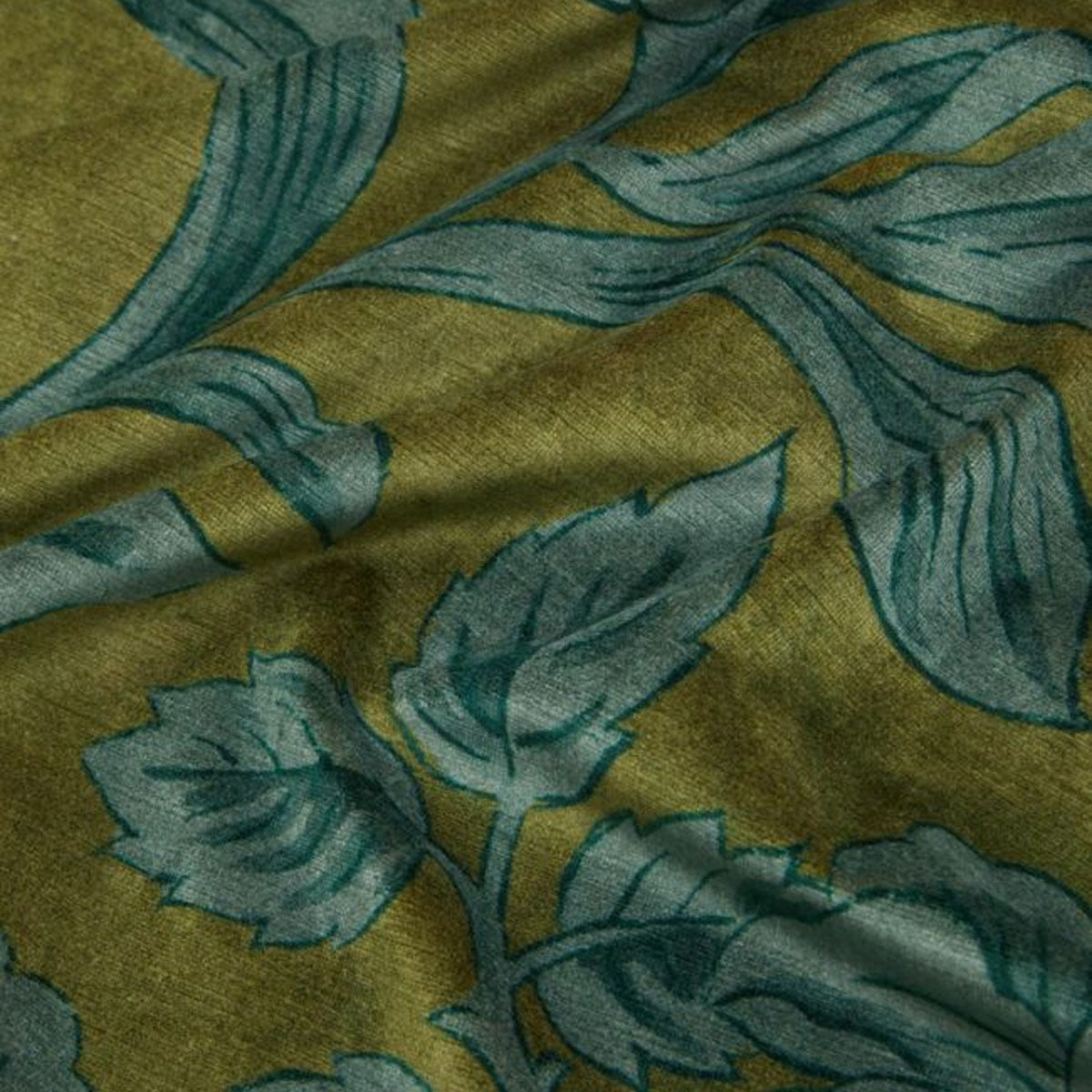 Sambourne Vine Velvet Fabric - Liberty