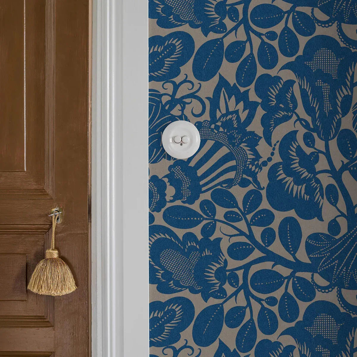 Semiramis Mural Wallpaper - Borastapeter