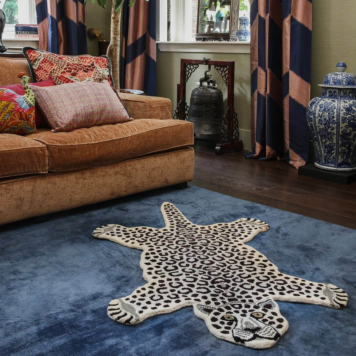 Snowy Leopard Rug Large - Doing Goods