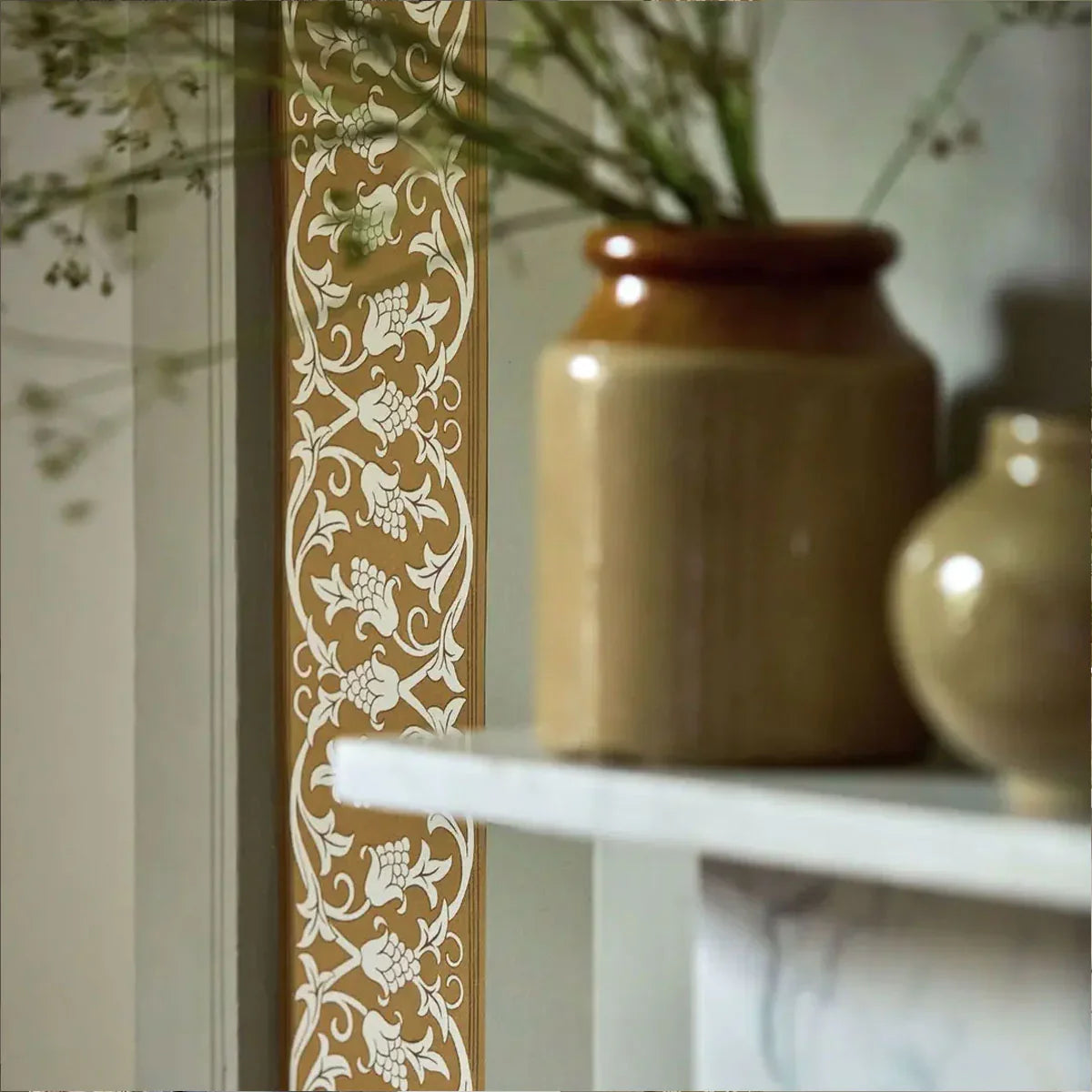 St Johns Border Border Wallpaper - Morris & Co