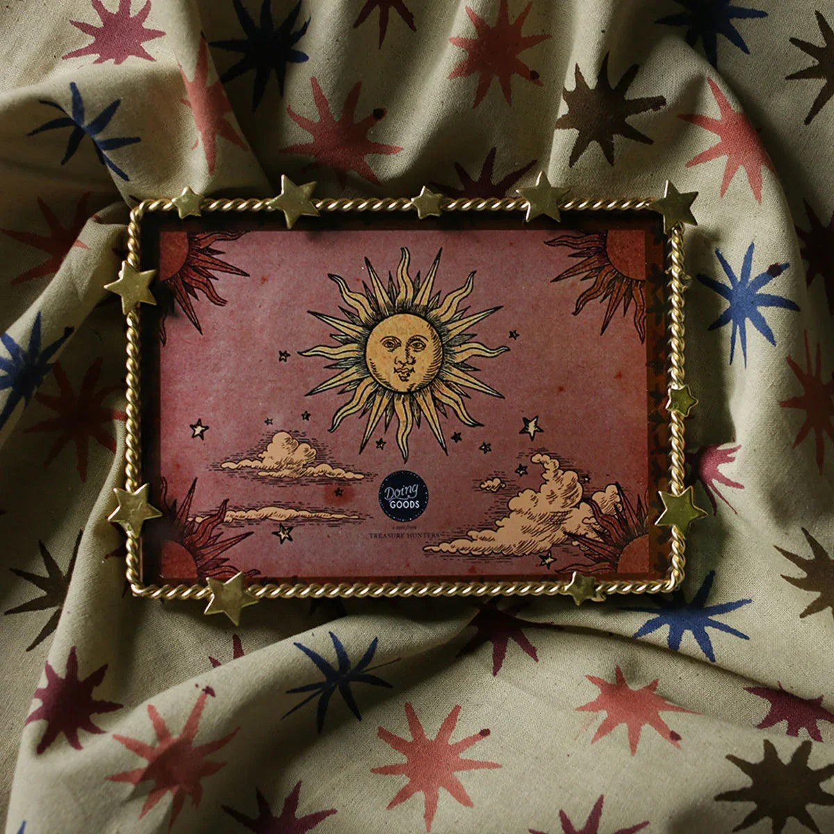 Stacie Star Frame Large - Doing Goods