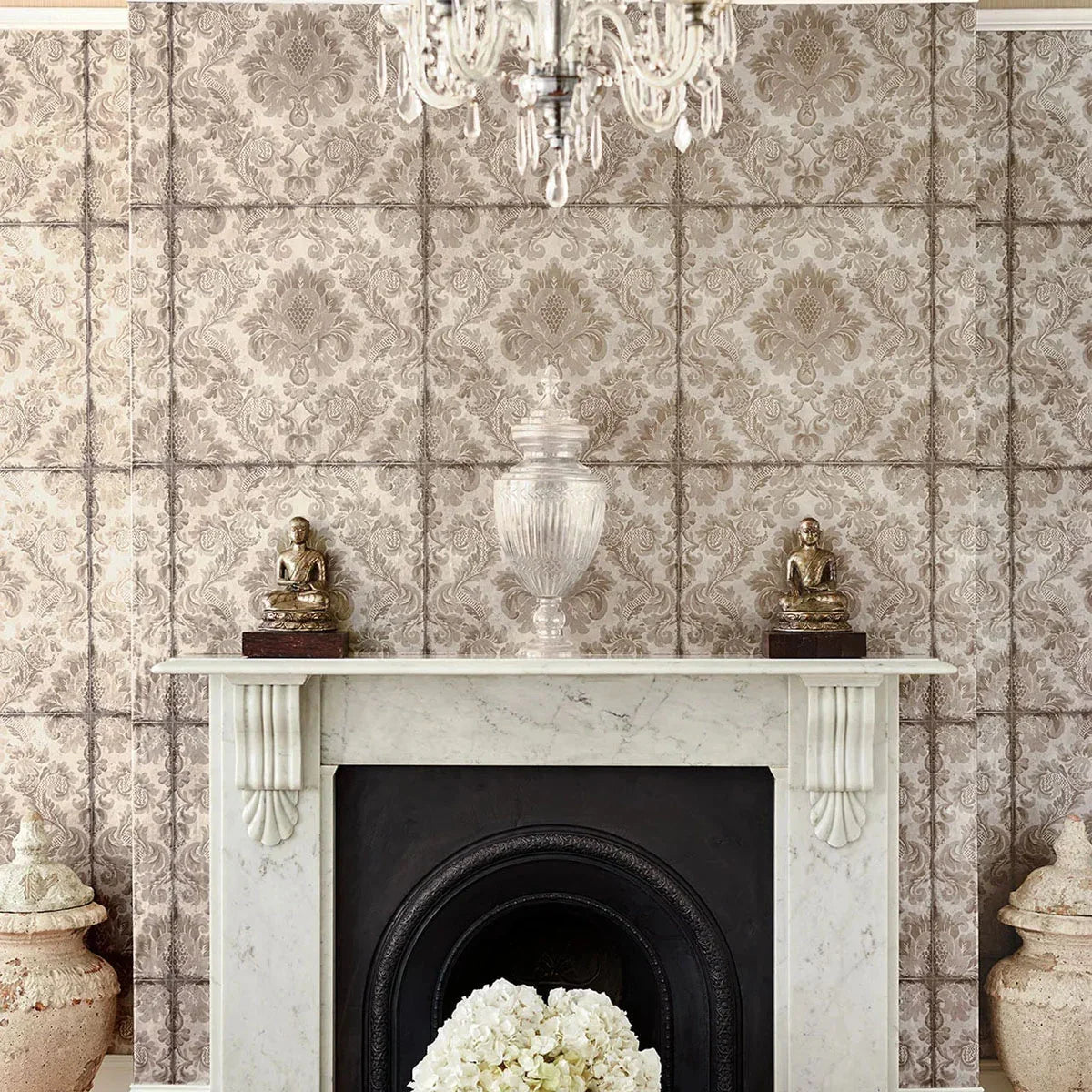 Stravinsky Wallpaper - Cole & Son