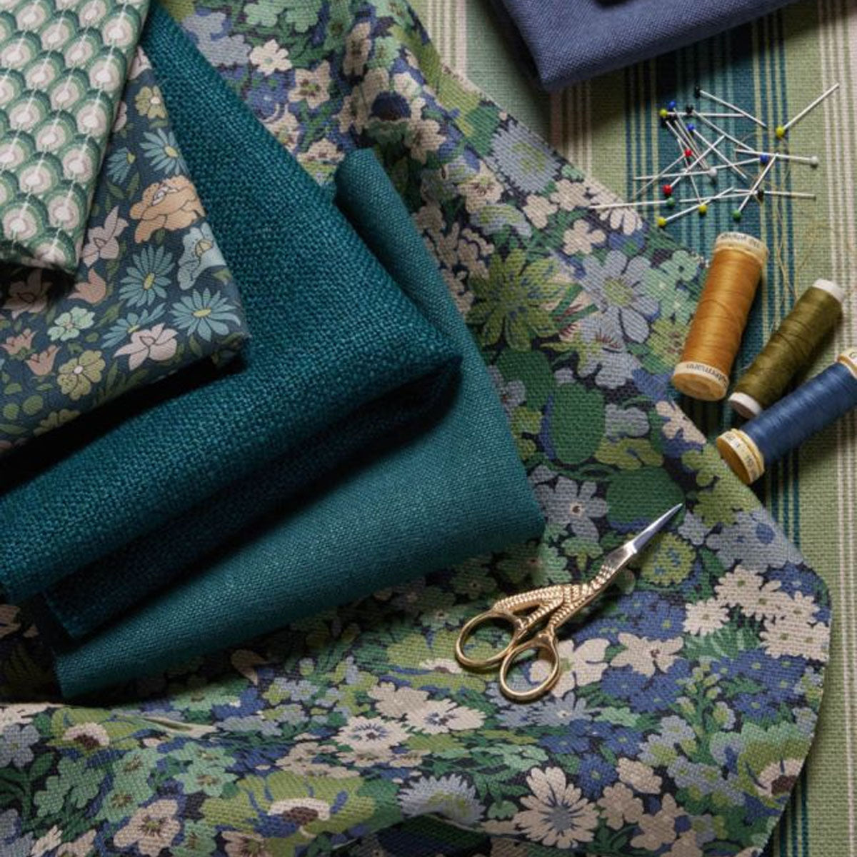 Thorpe House Fabric - Liberty
