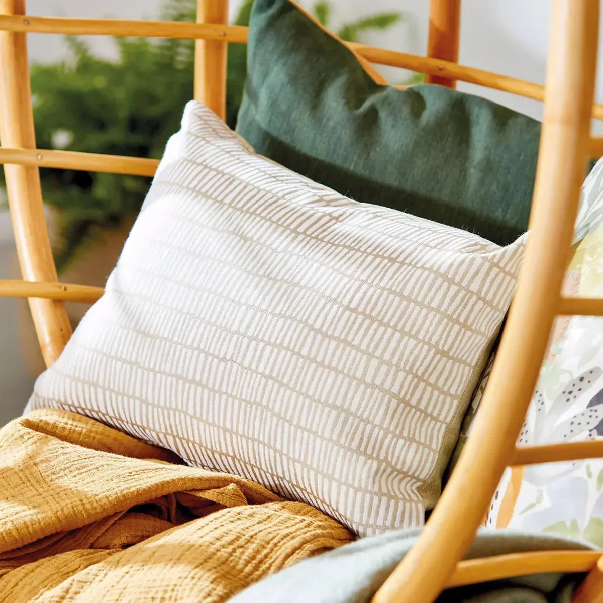 Tocca Fabric - Scion