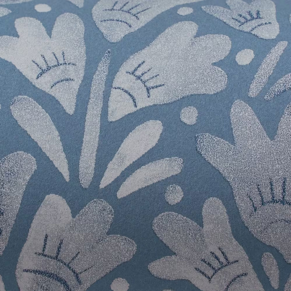 Tudor Poppy Wallpaper - Liberty