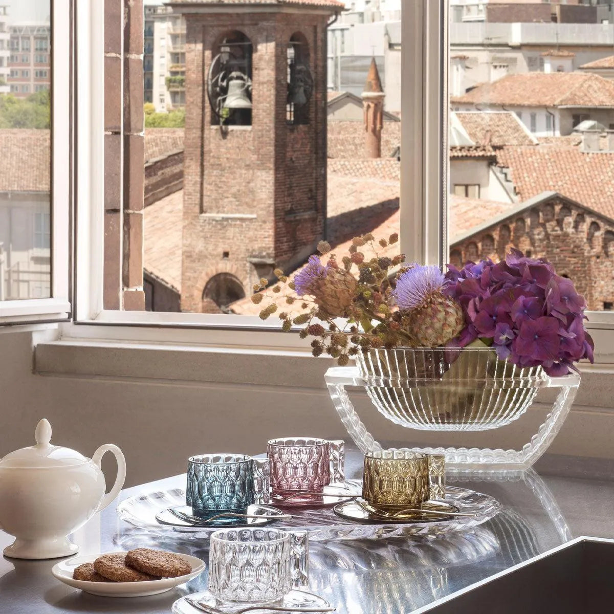 Kartell カルテル U SHINE ユーシャイン フラワーベース 花瓶 U Shine Vase - Kartell - Courthouse Interiors