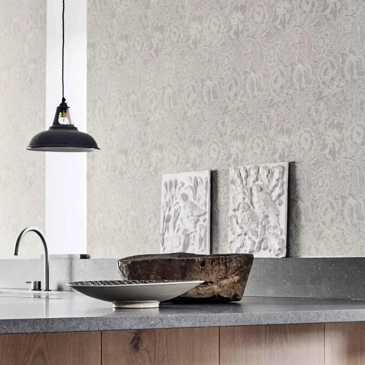 Pure Poppy Wallpaper - Morris & Co - Courthouse Interiors