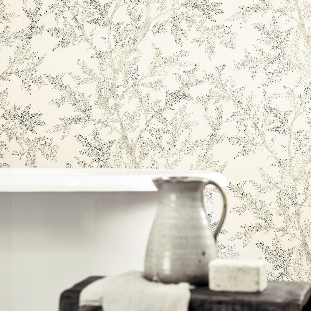 Sanderson &#39;Farthing Wood - Silver&#39; Wallpaper