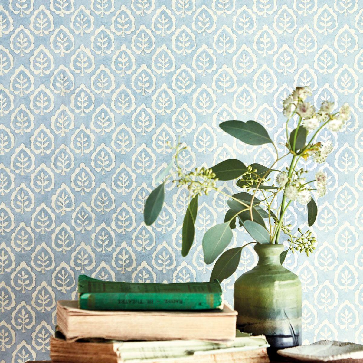 Sanderson &#39;Fencott - Blue&#39; Wallpaper