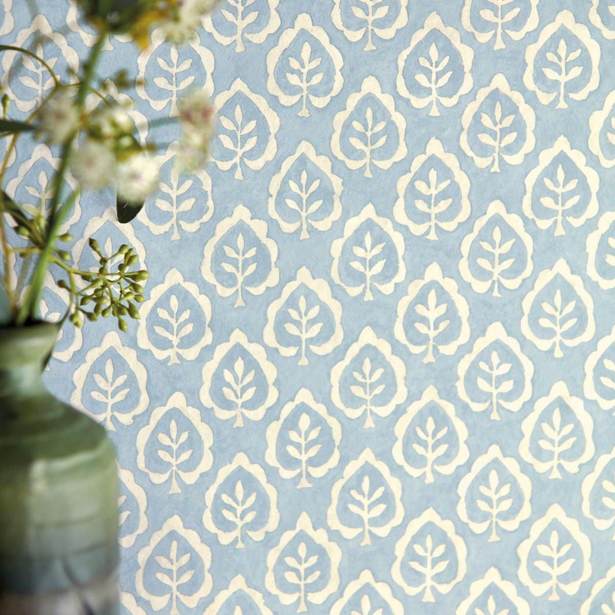 Sanderson &#39;Fencott - Blue&#39; Wallpaper