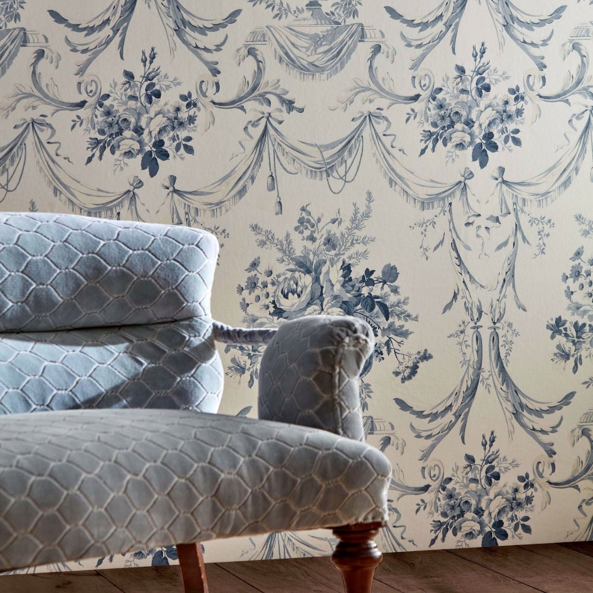 Sanderson x Giles Deacon &#39;Andromeda&#39;s Cup - Olympic Blue&#39; Wallpaper