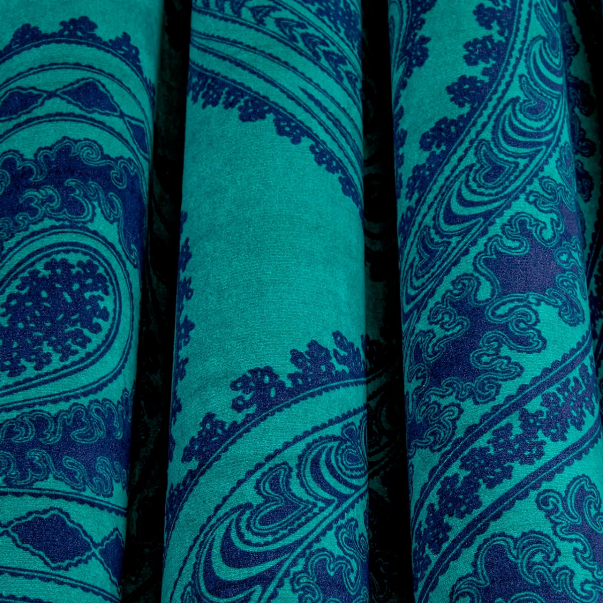 Cole &amp; Son &#39;Rajpur Velvet - Ink on Petrol&#39; Fabric