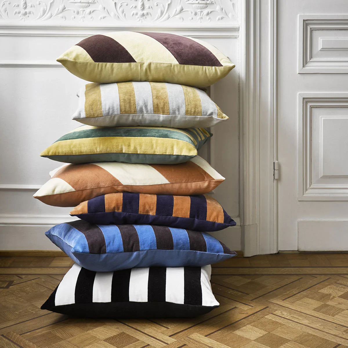 Velvet Striped Peach/Cream Cushion - HKLIVING