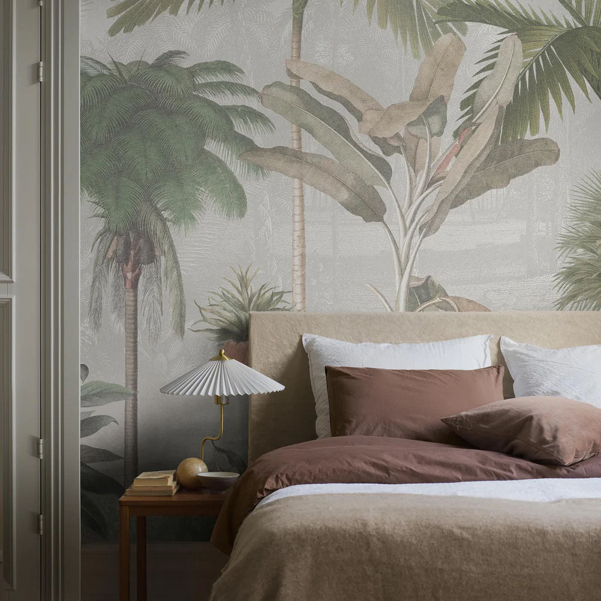 Vintage Palms Mural Wallpaper - Borastapeter