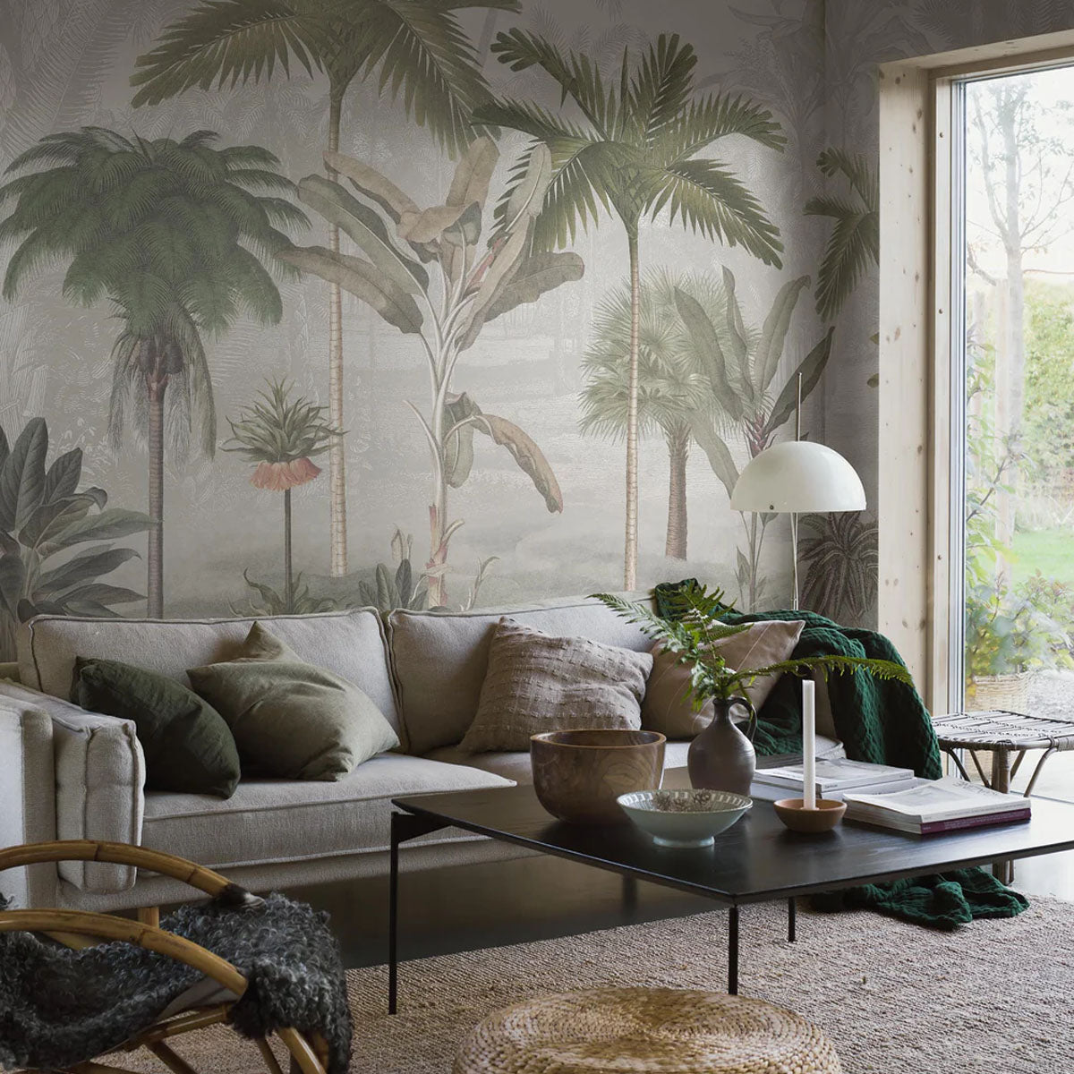Vintage Palms Mural Wallpaper - Borastapeter
