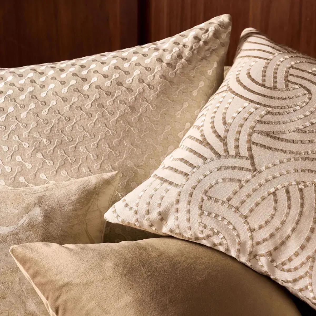 Volu Fabric - Clarke & Clarke