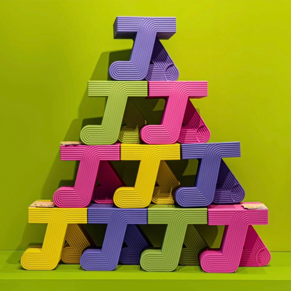 Walking Table - Qeeboo